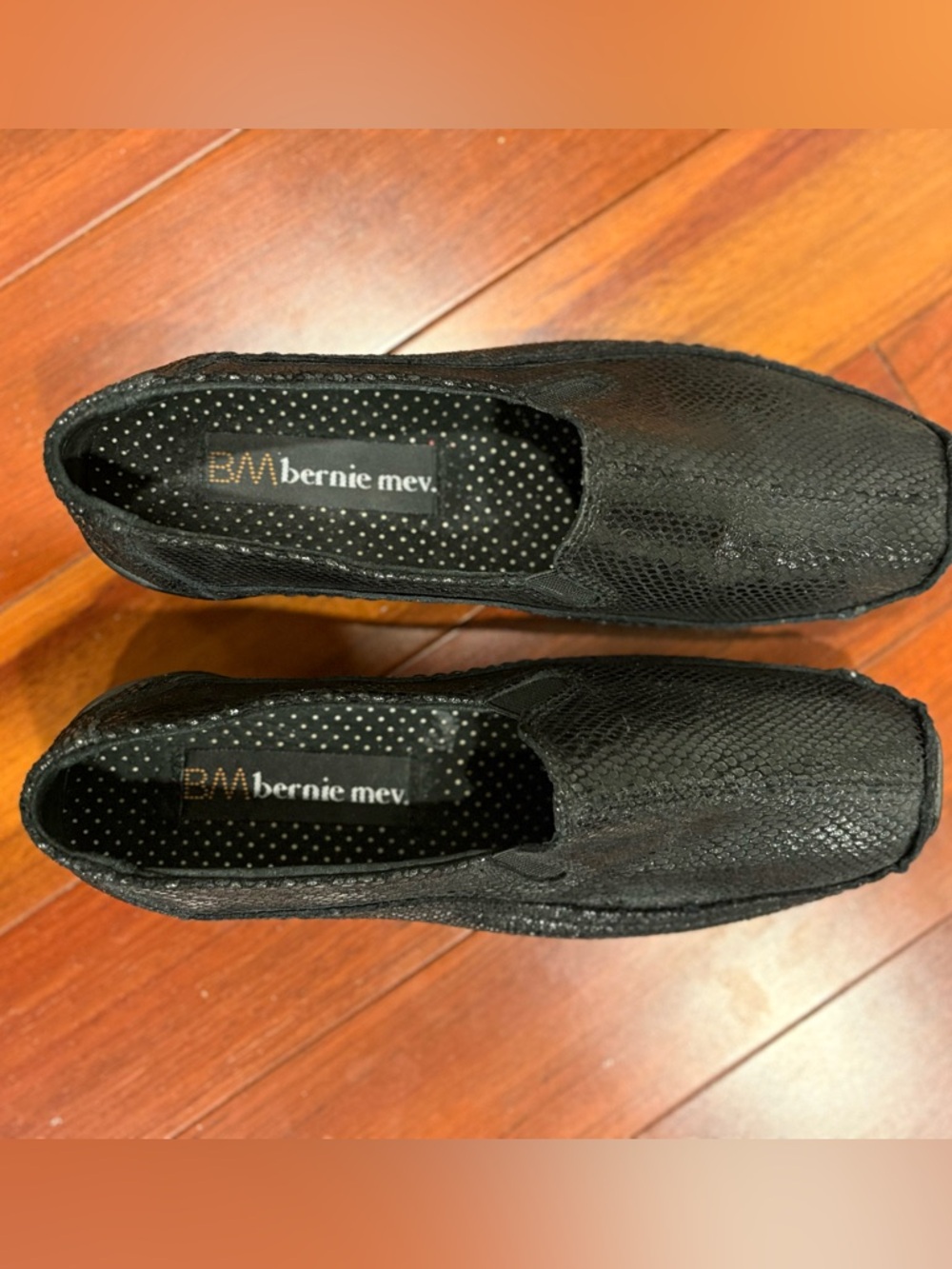 EUC Bernie Mev Women’s Pam Loafer